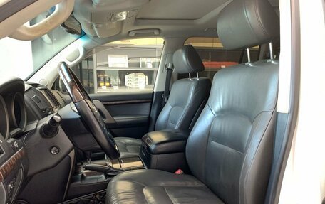 Toyota Land Cruiser 200, 2009 год, 2 500 000 рублей, 8 фотография