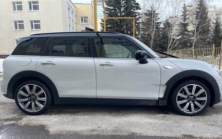 MINI Clubman, 2019 год, 3 000 000 рублей, 14 фотография