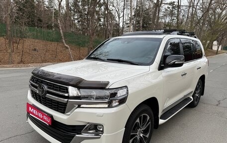 Toyota Land Cruiser 200, 2021 год, 12 500 000 рублей, 2 фотография