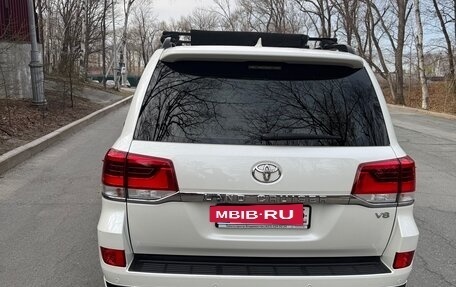 Toyota Land Cruiser 200, 2021 год, 12 500 000 рублей, 10 фотография