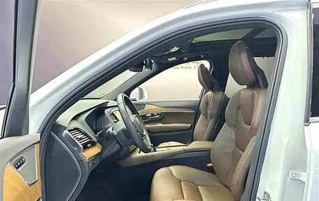 Volvo XC90 II рестайлинг, 2021 год, 3 920 000 рублей, 6 фотография