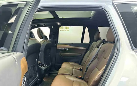 Volvo XC90 II рестайлинг, 2021 год, 3 920 000 рублей, 9 фотография