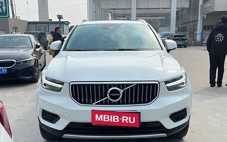 Volvo XC40 I, 2021 год, 2 350 000 рублей, 2 фотография