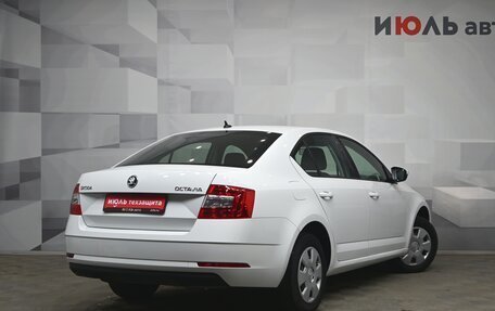 Skoda Octavia, 2019 год, 1 750 000 рублей, 7 фотография