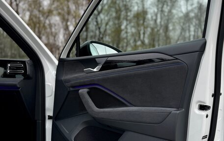Volkswagen Tiguan, 2025 год, 4 700 000 рублей, 15 фотография