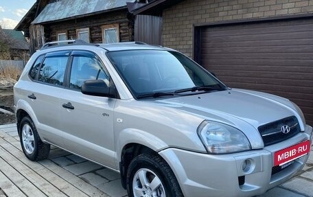 Hyundai Tucson III, 2007 год, 795 000 рублей, 6 фотография