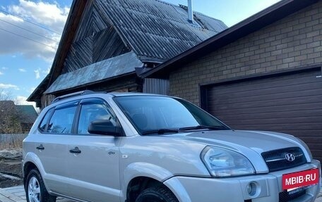 Hyundai Tucson III, 2007 год, 795 000 рублей, 7 фотография