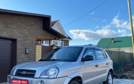 Hyundai Tucson III, 2007 год, 795 000 рублей, 28 фотография