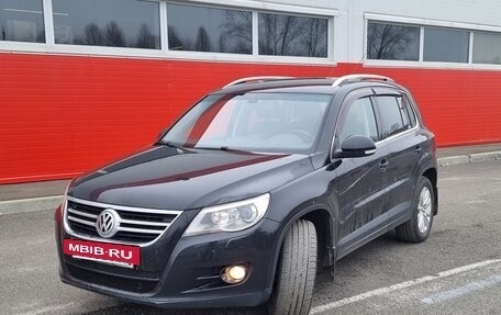 Volkswagen Tiguan I, 2010 год, 950 000 рублей, 11 фотография