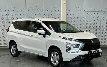 Mitsubishi Xpander, 2023 год, 1 800 000 рублей, 3 фотография