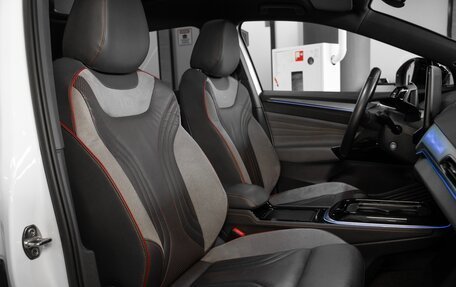 Volkswagen ID.4, 2022 год, 3 600 000 рублей, 21 фотография