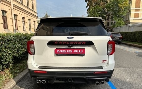Ford Explorer VI, 2019 год, 4 400 000 рублей, 4 фотография