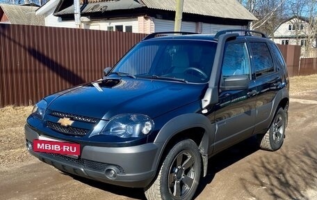 Chevrolet Niva I рестайлинг, 2019 год, 965 000 рублей, 2 фотография