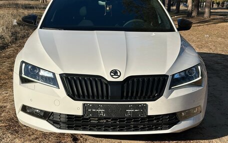 Skoda Superb III рестайлинг, 2016 год, 3 400 000 рублей, 5 фотография