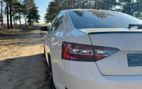 Skoda Superb III рестайлинг, 2016 год, 3 400 000 рублей, 9 фотография