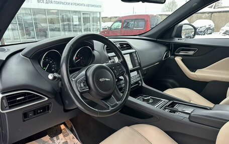 Jaguar F-Pace, 2018 год, 2 755 000 рублей, 10 фотография