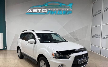 Mitsubishi Outlander III рестайлинг 3, 2011 год, 1 299 000 рублей, 1 фотография
