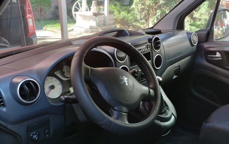 Peugeot Partner II рестайлинг 2, 2009 год, 520 000 рублей, 3 фотография