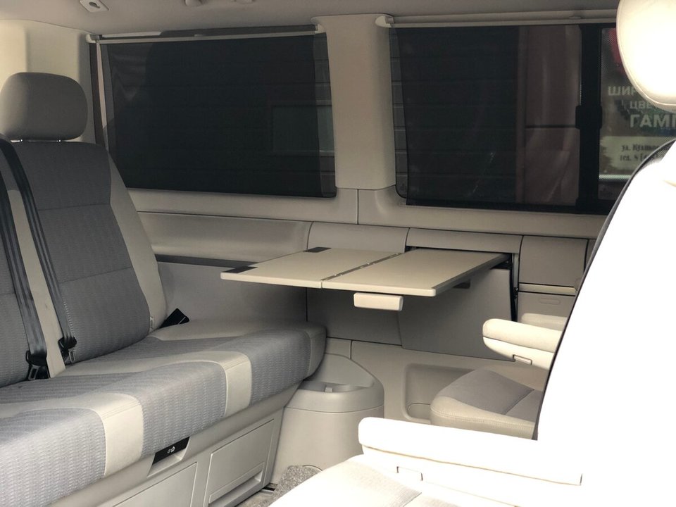 Volkswagen Multivan T6, 2016 год, 1 200 000 рублей, 8 фотография