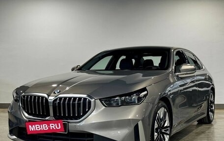 BMW 5 серия, 2024 год, 7 250 000 рублей, 2 фотография