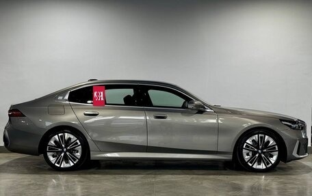 BMW 5 серия, 2024 год, 7 250 000 рублей, 5 фотография