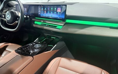 BMW 5 серия, 2024 год, 7 250 000 рублей, 26 фотография