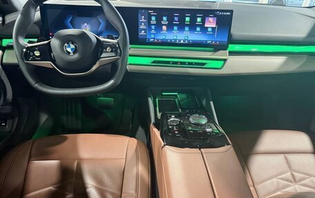 BMW 5 серия, 2024 год, 7 250 000 рублей, 39 фотография