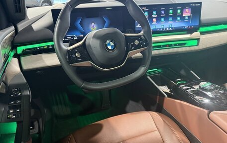 BMW 5 серия, 2024 год, 7 250 000 рублей, 40 фотография