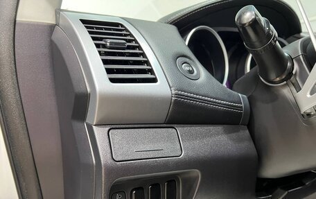Mitsubishi Outlander III рестайлинг 3, 2011 год, 1 299 000 рублей, 16 фотография