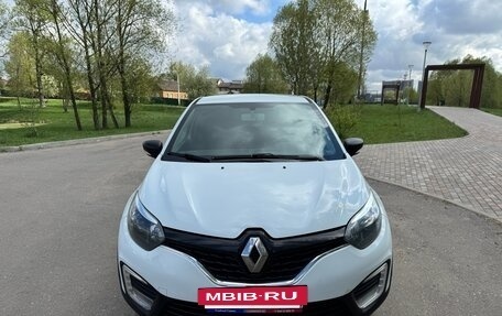 Renault Kaptur I рестайлинг, 2018 год, 950 000 рублей, 3 фотография