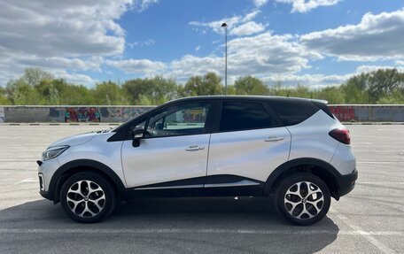 Renault Kaptur I рестайлинг, 2017 год, 1 590 000 рублей, 5 фотография