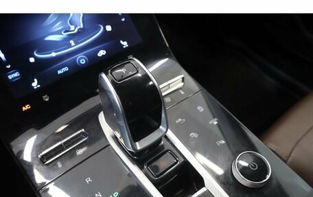 Chery Tiggo 8 Pro, 2021 год, 1 890 000 рублей, 14 фотография