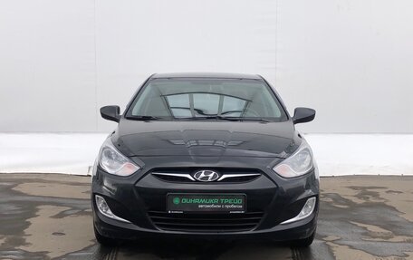 Hyundai Solaris II рестайлинг, 2012 год, 680 000 рублей, 2 фотография