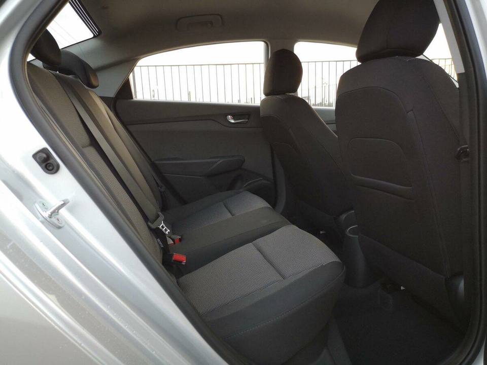 Hyundai Solaris II рестайлинг, 2022 год, 700 000 рублей, 10 фотография