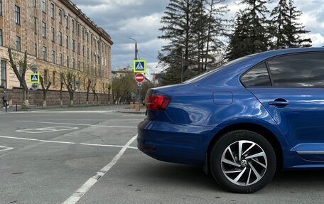 Volkswagen Jetta VI, 2018 год, 1 830 000 рублей, 5 фотография