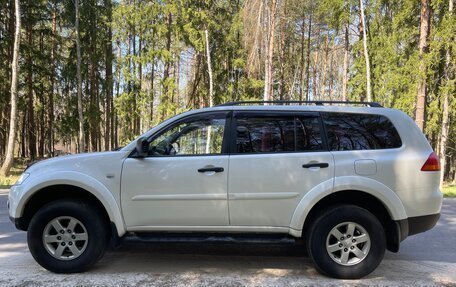 Mitsubishi Pajero Sport II рестайлинг, 2013 год, 1 550 000 рублей, 4 фотография