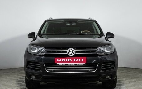 Volkswagen Touareg III, 2012 год, 1 950 000 рублей, 2 фотография