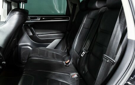 Volkswagen Touareg III, 2012 год, 1 950 000 рублей, 10 фотография
