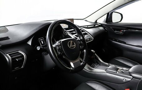 Lexus NX I, 2018 год, 3 200 000 рублей, 15 фотография