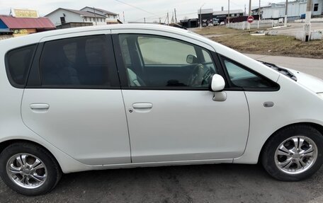 Mitsubishi Colt VI рестайлинг, 2003 год, 380 000 рублей, 4 фотография