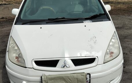Mitsubishi Colt VI рестайлинг, 2003 год, 380 000 рублей, 6 фотография