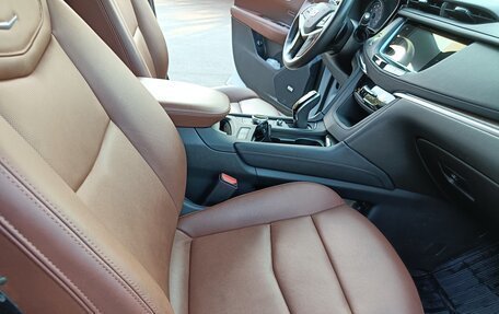 Cadillac XT5 I рестайлинг, 2021 год, 4 250 000 рублей, 5 фотография