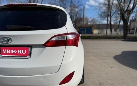 Hyundai i30 II рестайлинг, 2013 год, 980 000 рублей, 10 фотография