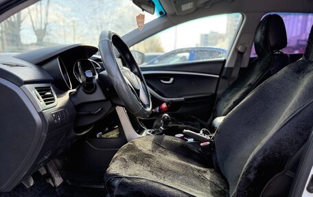 Hyundai i30 II рестайлинг, 2013 год, 980 000 рублей, 13 фотография