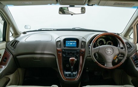 Toyota Harrier, 2001 год, 955 000 рублей, 9 фотография