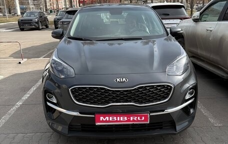 KIA Sportage IV рестайлинг, 2020 год, 2 750 000 рублей, 1 фотография