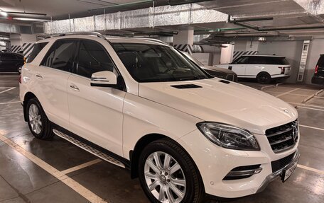 Mercedes-Benz M-Класс, 2015 год, 3 650 000 рублей, 3 фотография