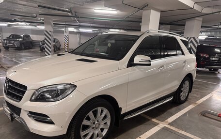 Mercedes-Benz M-Класс, 2015 год, 3 650 000 рублей, 4 фотография