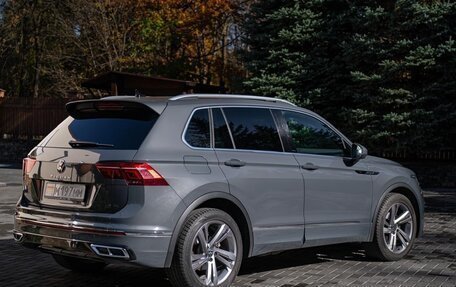 Volkswagen Tiguan II, 2021 год, 3 850 000 рублей, 11 фотография