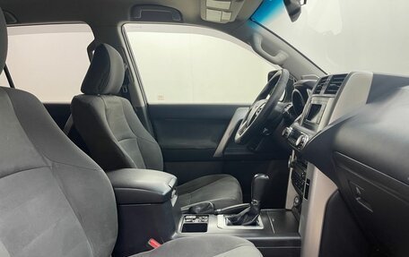 Toyota Land Cruiser Prado 150 рестайлинг 2, 2013 год, 2 840 000 рублей, 9 фотография